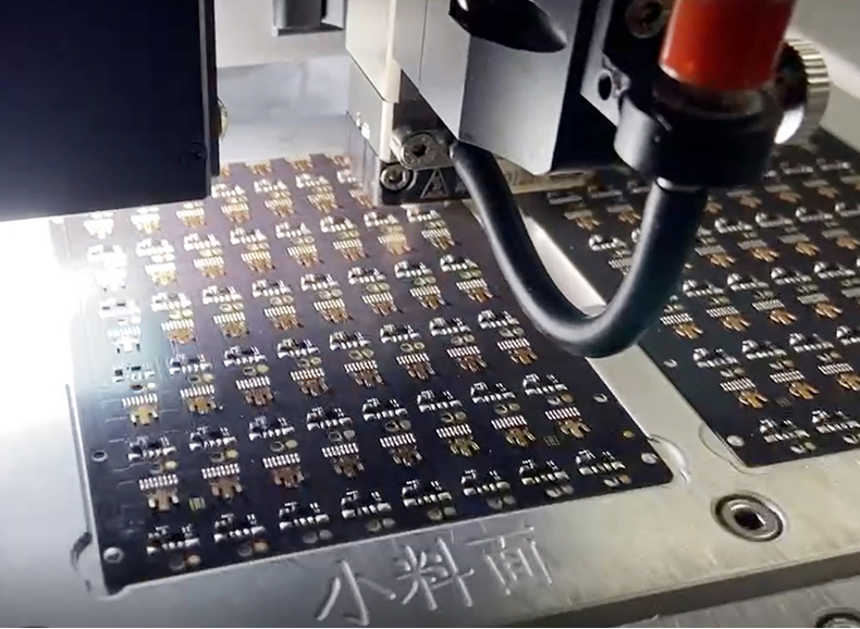 訊博-5331桌面視覺噴射點膠機012