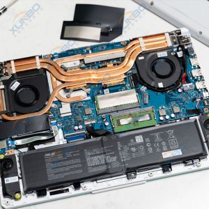 點膠工藝在筆記本電腦制造上的應用-深圳訊博科技