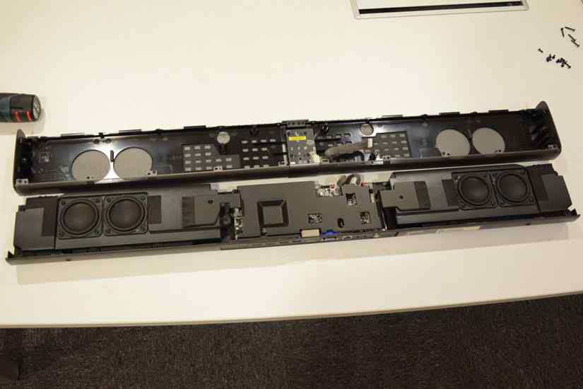 電視機使用自動螺絲機打螺絲工藝介紹！-深圳訊博科技-多功能非標螺絲機_全自動視覺螺絲機_大型鎖螺絲機廠家