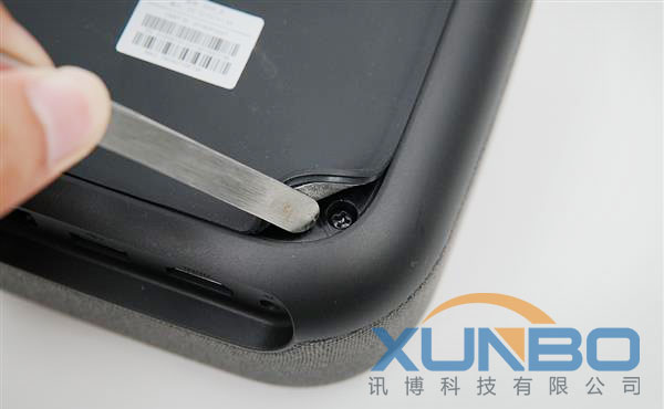 機(jī)頂盒外殼隱藏式螺絲固定-訊博鎖螺絲機(jī)