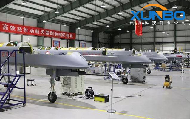 國產彩虹無人機-訊博無人機點膠機