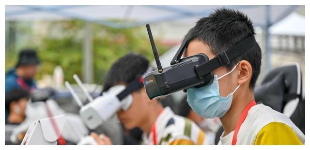 無人機的升級,fpv穿越機的軍事意義